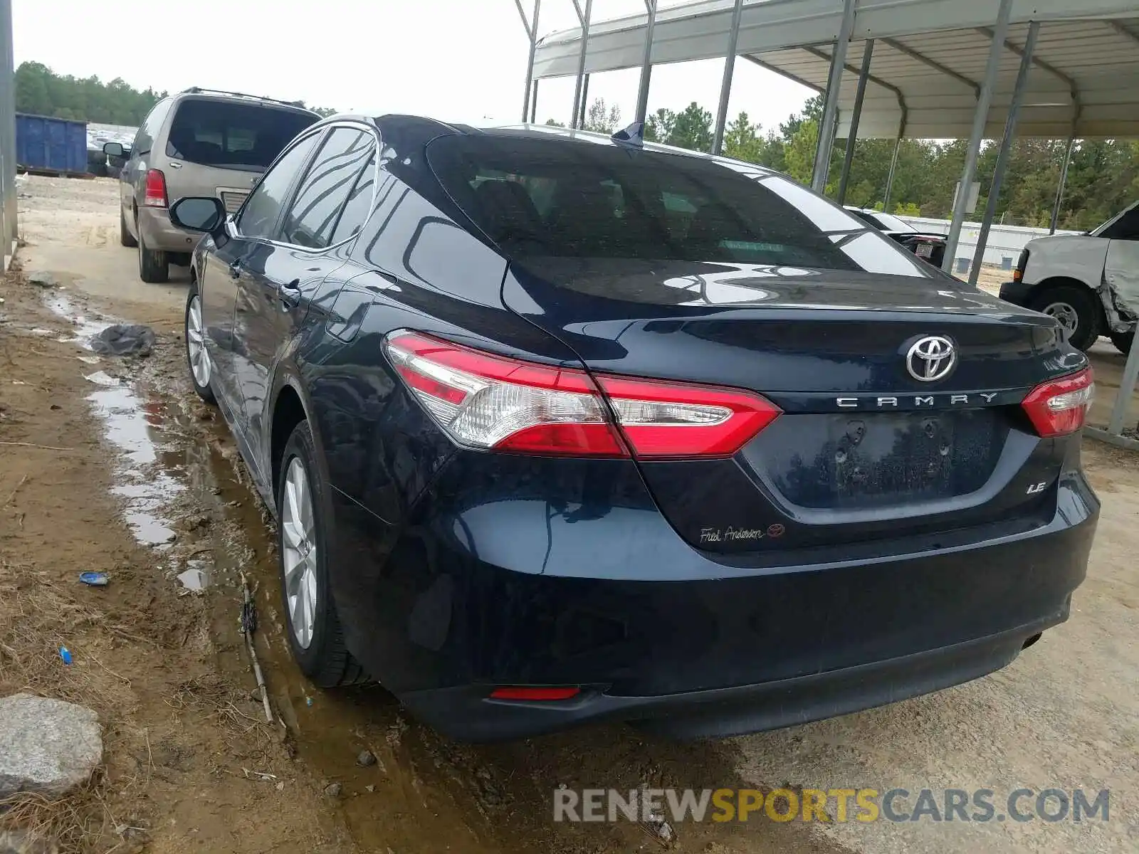 3 Photograph of a damaged car 4T1B11HK7KU824912 TOYOTA CAMRY 2019