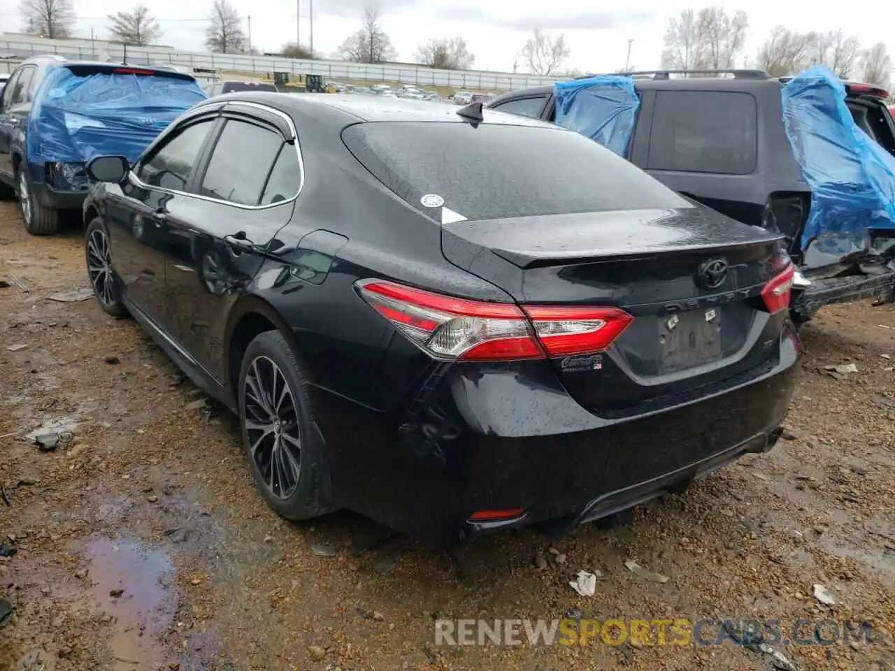 3 Фотография поврежденного автомобиля 4T1B11HK7KU829799 TOYOTA CAMRY 2019