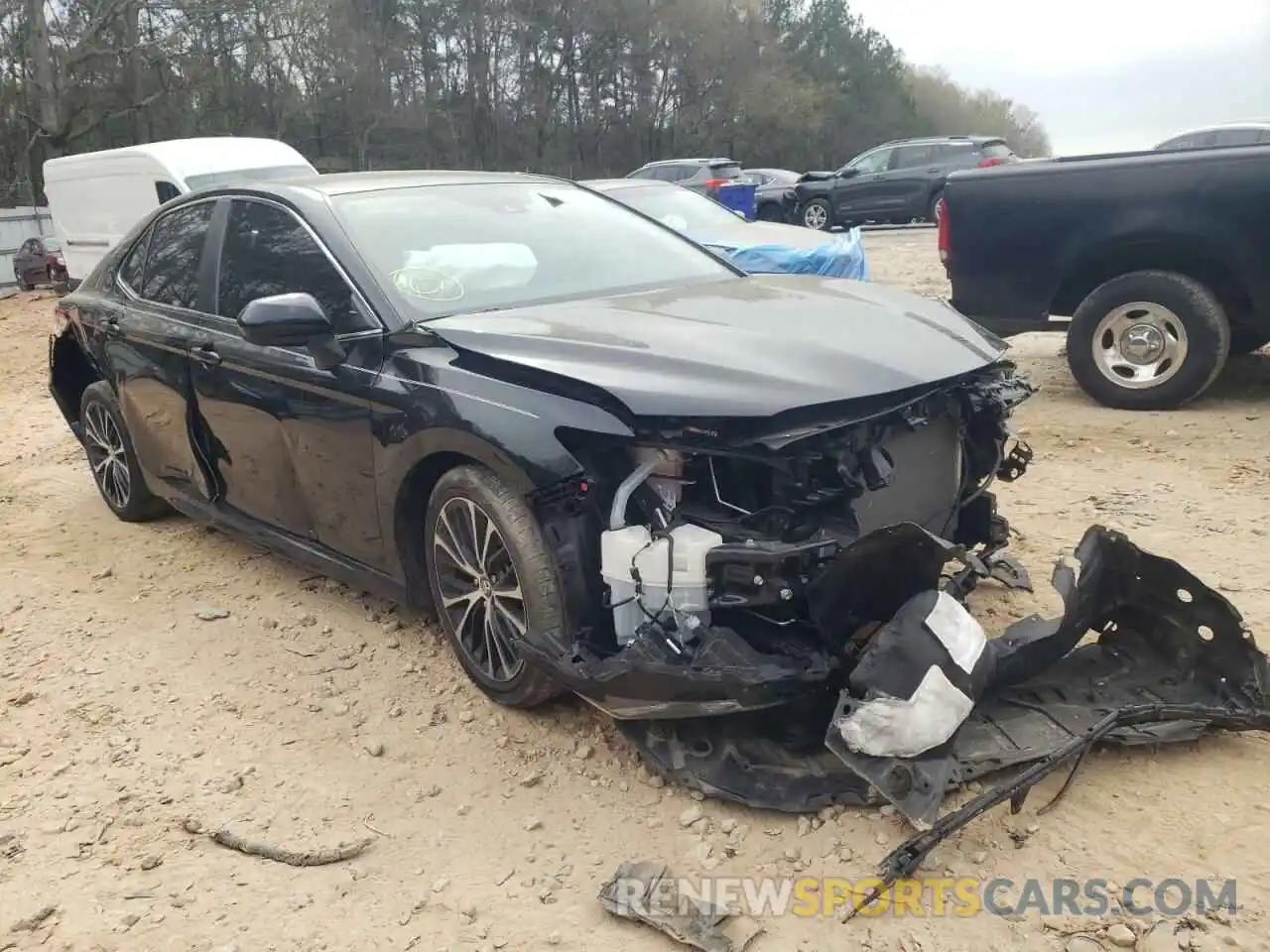 1 Photograph of a damaged car 4T1B11HK7KU831987 TOYOTA CAMRY 2019