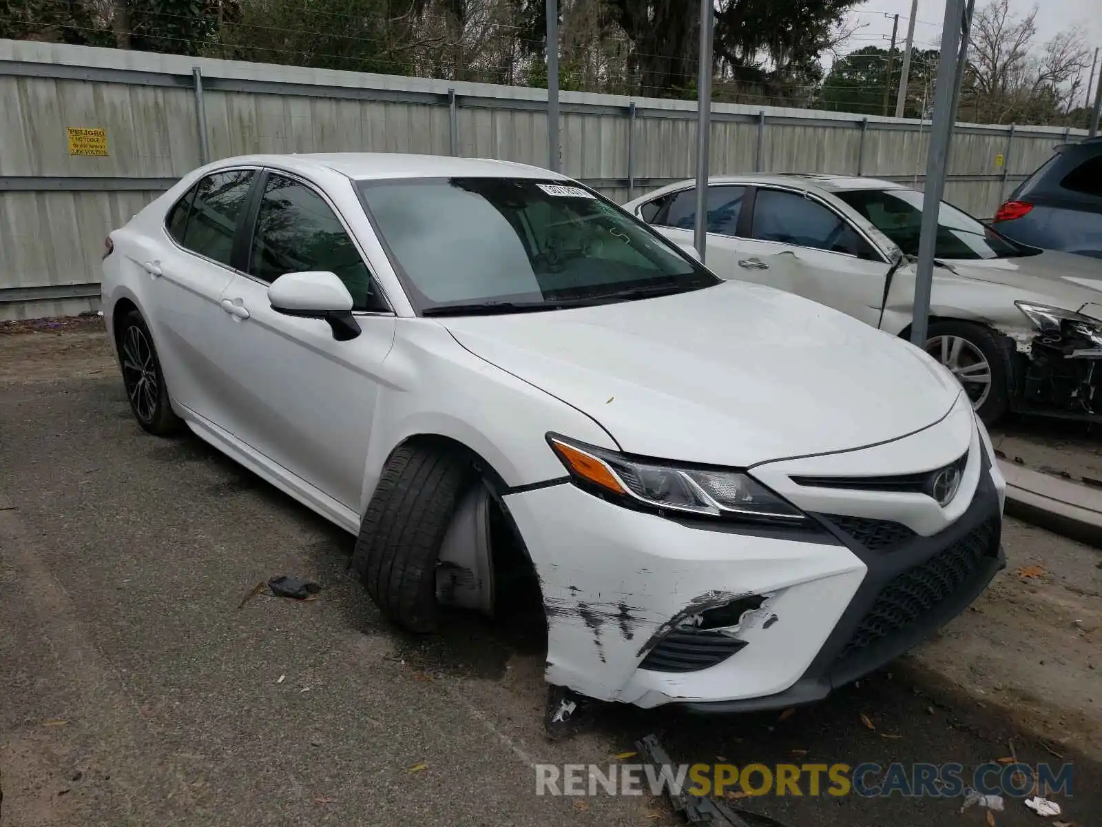 1 Photograph of a damaged car 4T1B11HK7KU834808 TOYOTA CAMRY 2019