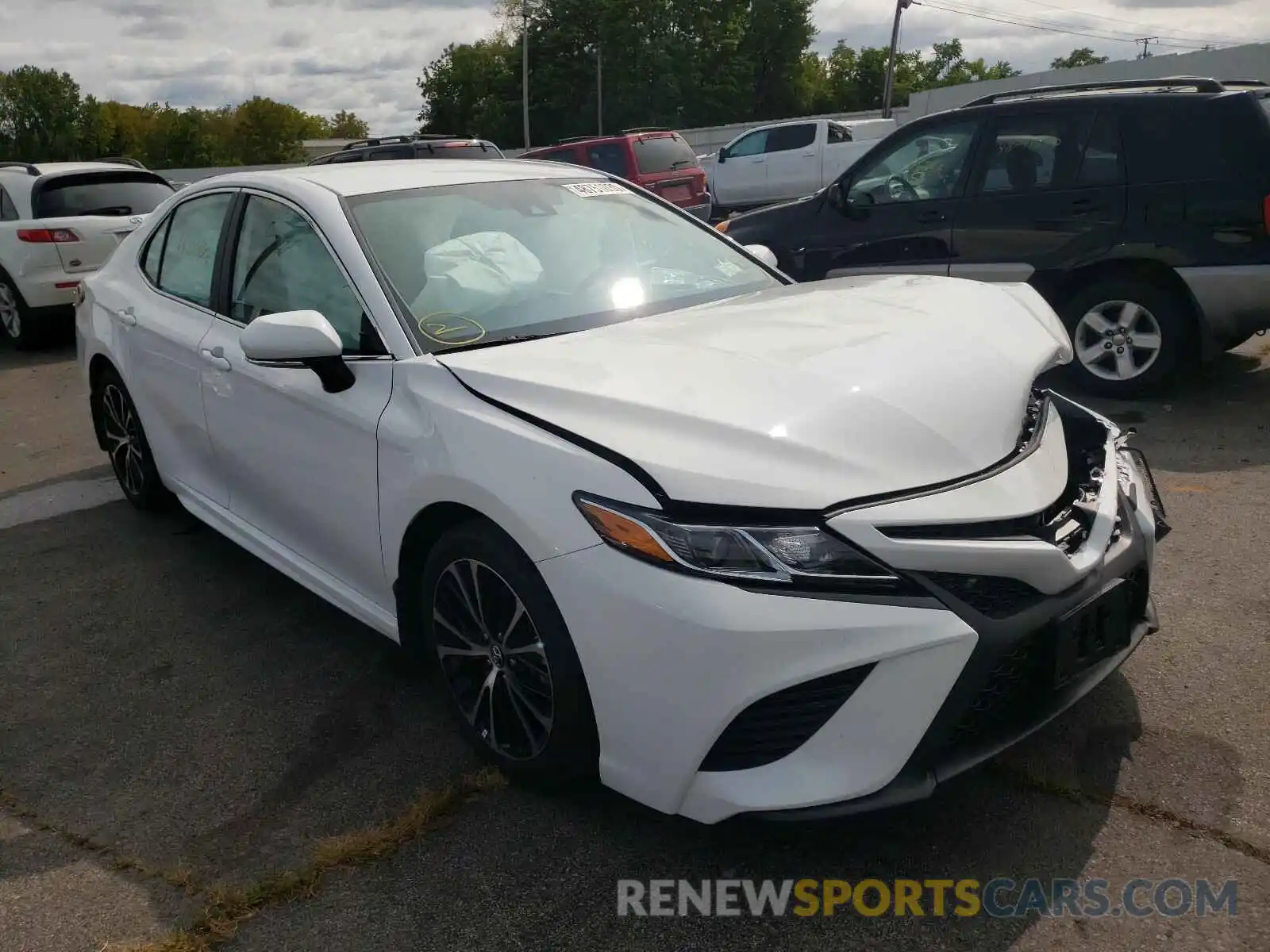 1 Photograph of a damaged car 4T1B11HK7KU835375 TOYOTA CAMRY 2019