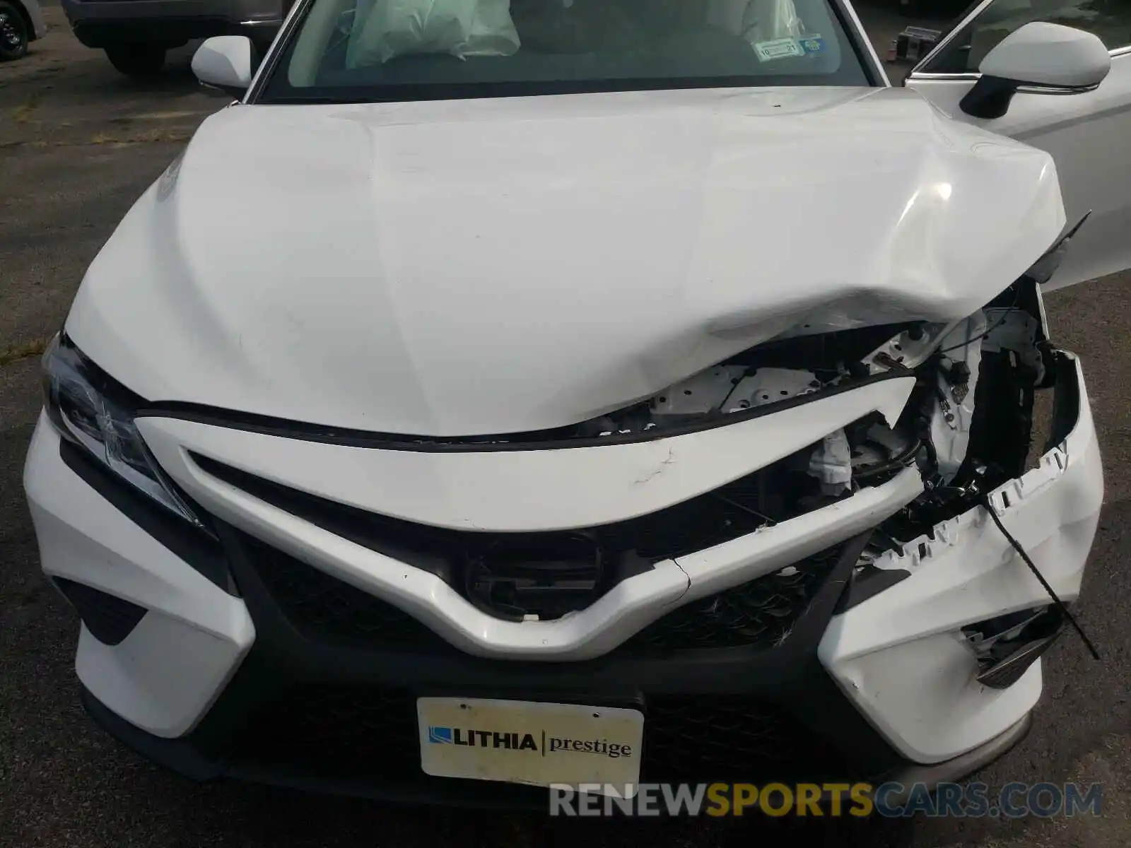 7 Photograph of a damaged car 4T1B11HK7KU835375 TOYOTA CAMRY 2019