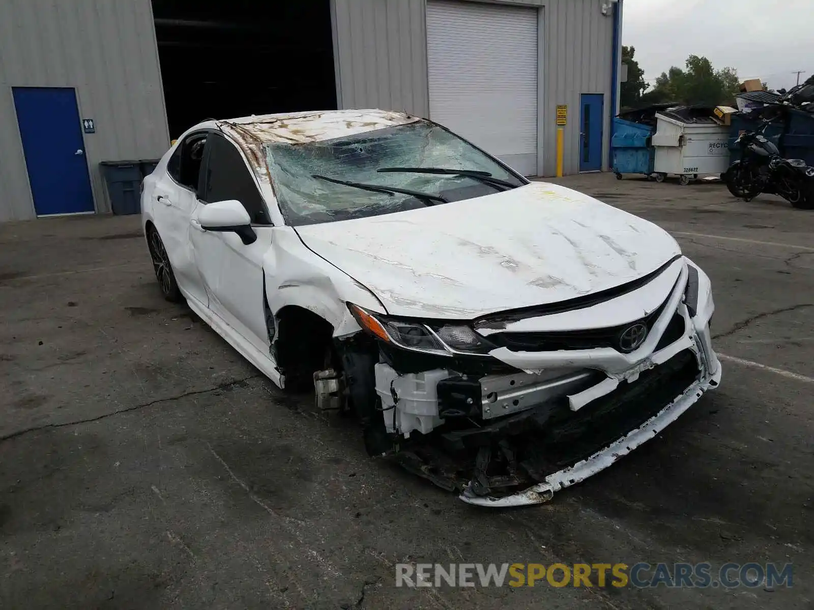 1 Photograph of a damaged car 4T1B11HK7KU839068 TOYOTA CAMRY 2019