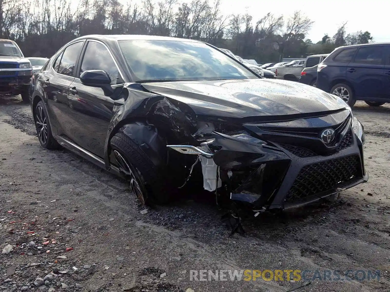 1 Photograph of a damaged car 4T1B11HK7KU839572 TOYOTA CAMRY 2019