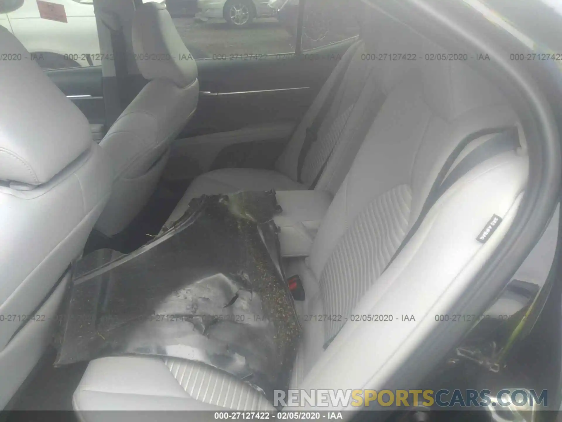 8 Photograph of a damaged car 4T1B11HK7KU839717 TOYOTA CAMRY 2019