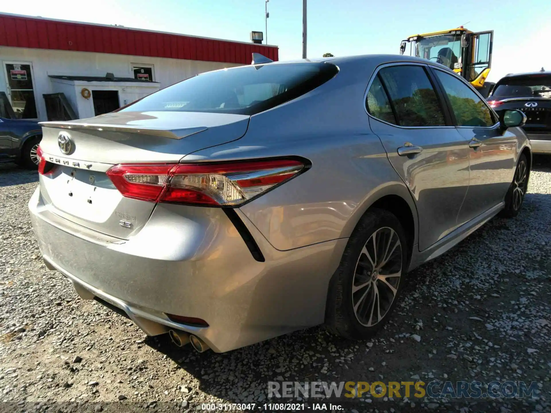 4 Photograph of a damaged car 4T1B11HK7KU844366 TOYOTA CAMRY 2019