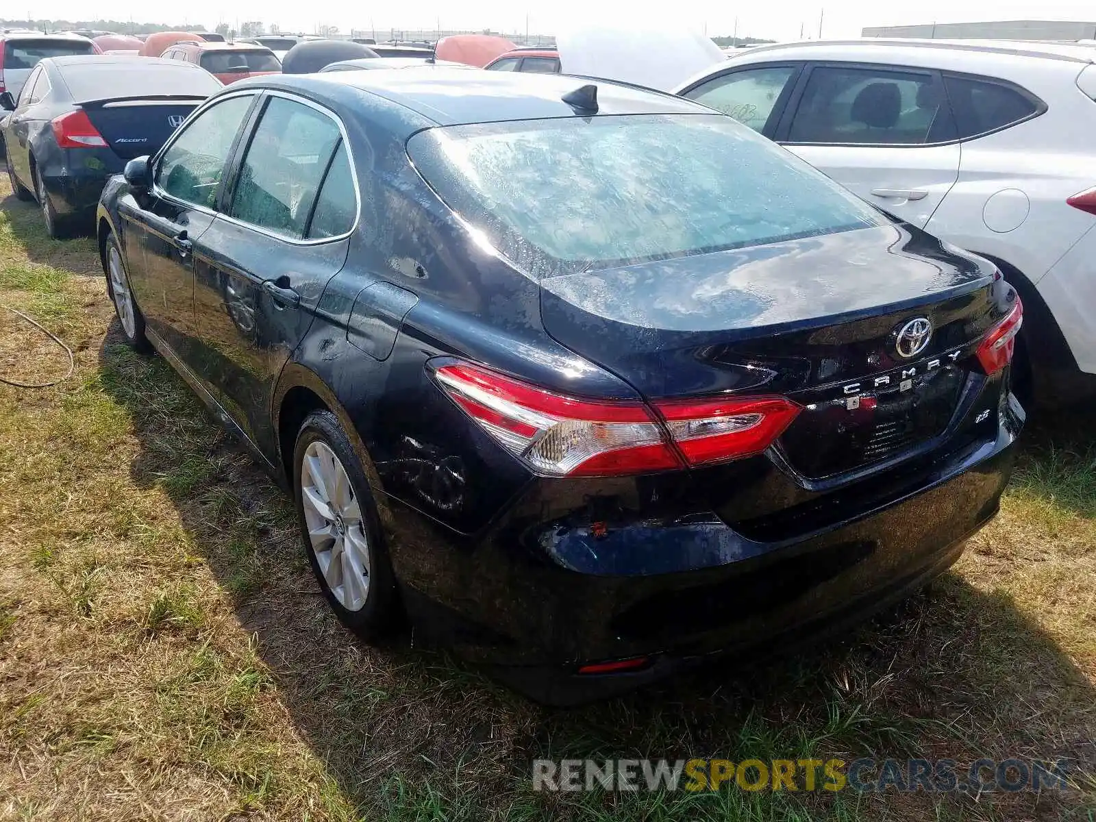 3 Photograph of a damaged car 4T1B11HK7KU844965 TOYOTA CAMRY 2019