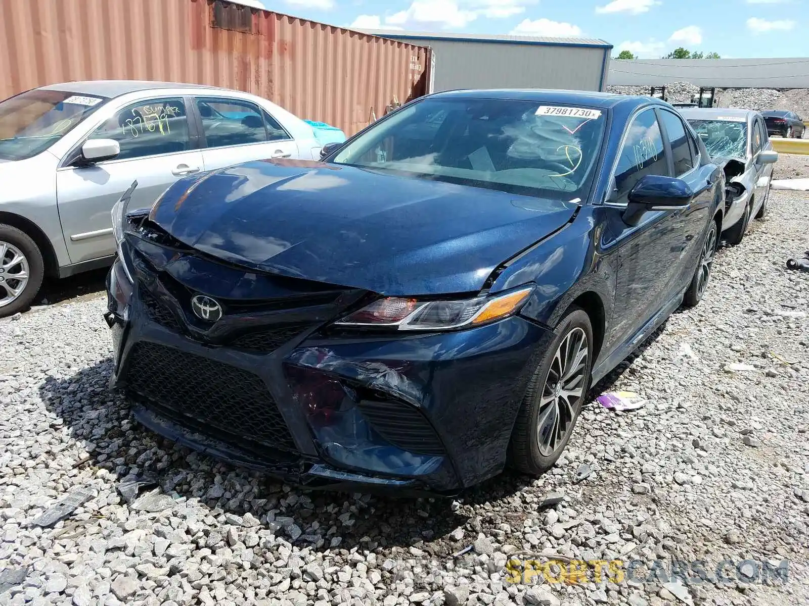 2 Photograph of a damaged car 4T1B11HK7KU845579 TOYOTA CAMRY 2019