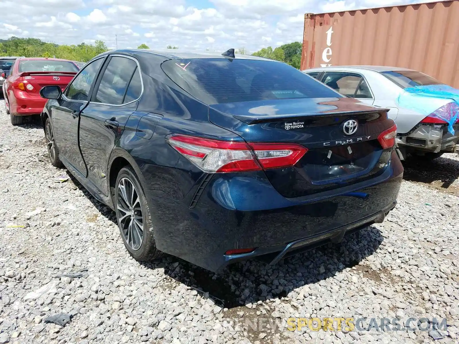 3 Photograph of a damaged car 4T1B11HK7KU845579 TOYOTA CAMRY 2019