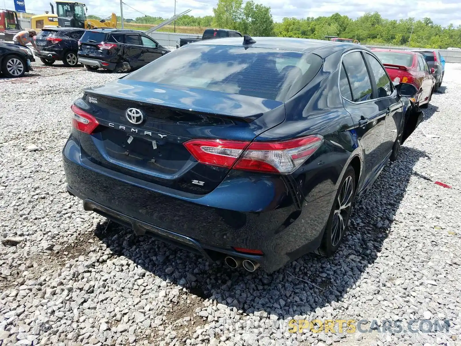 4 Photograph of a damaged car 4T1B11HK7KU845579 TOYOTA CAMRY 2019