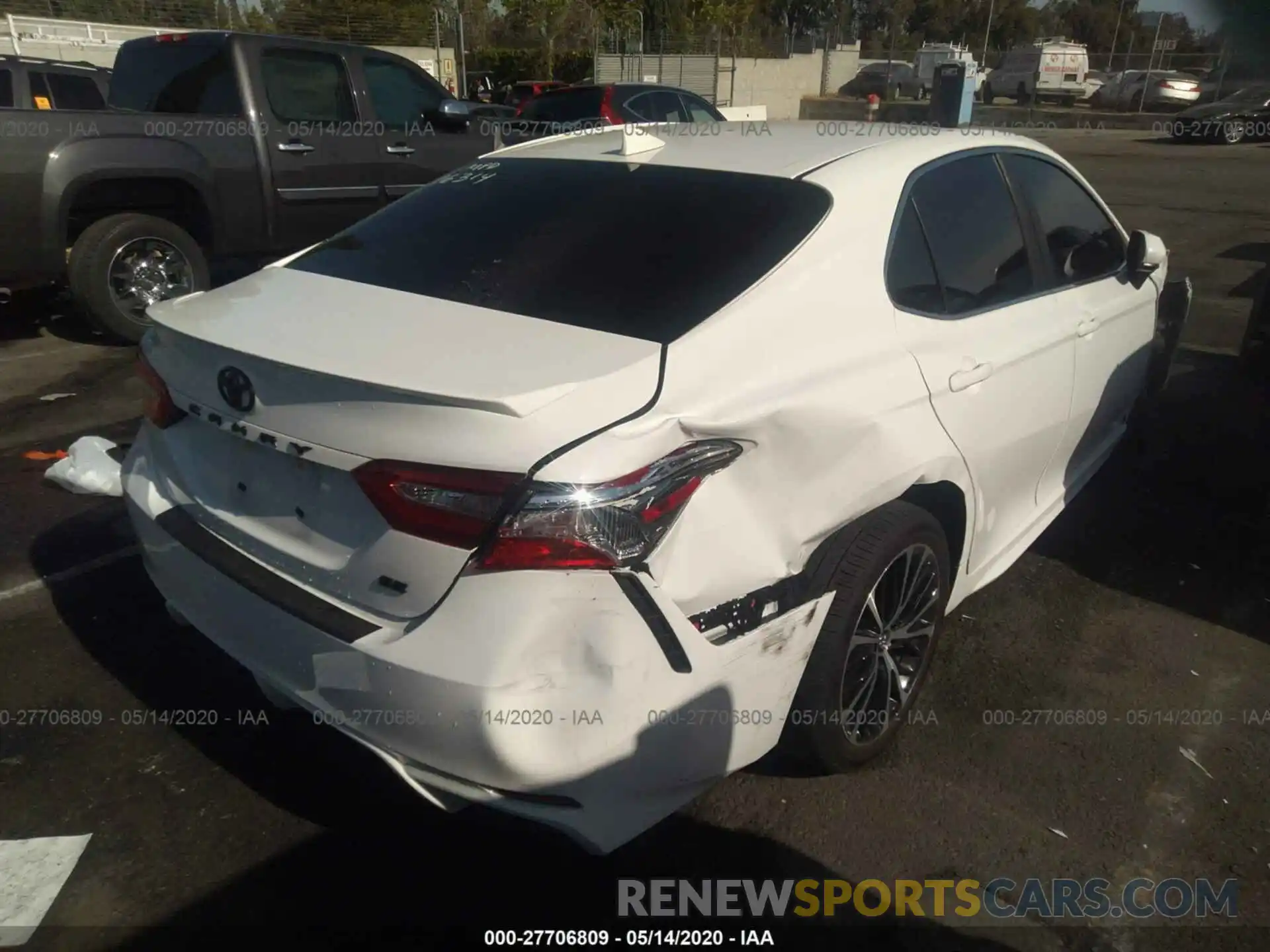 4 Photograph of a damaged car 4T1B11HK7KU845758 TOYOTA CAMRY 2019