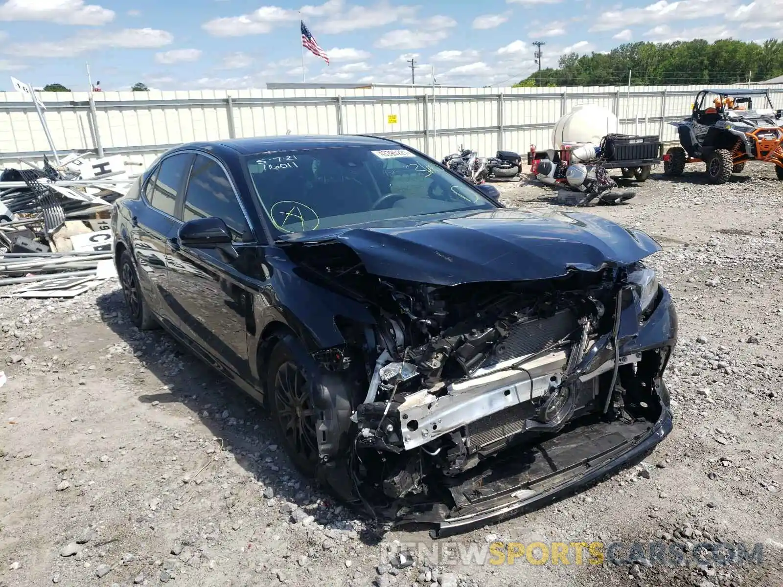 1 Photograph of a damaged car 4T1B11HK7KU847011 TOYOTA CAMRY 2019