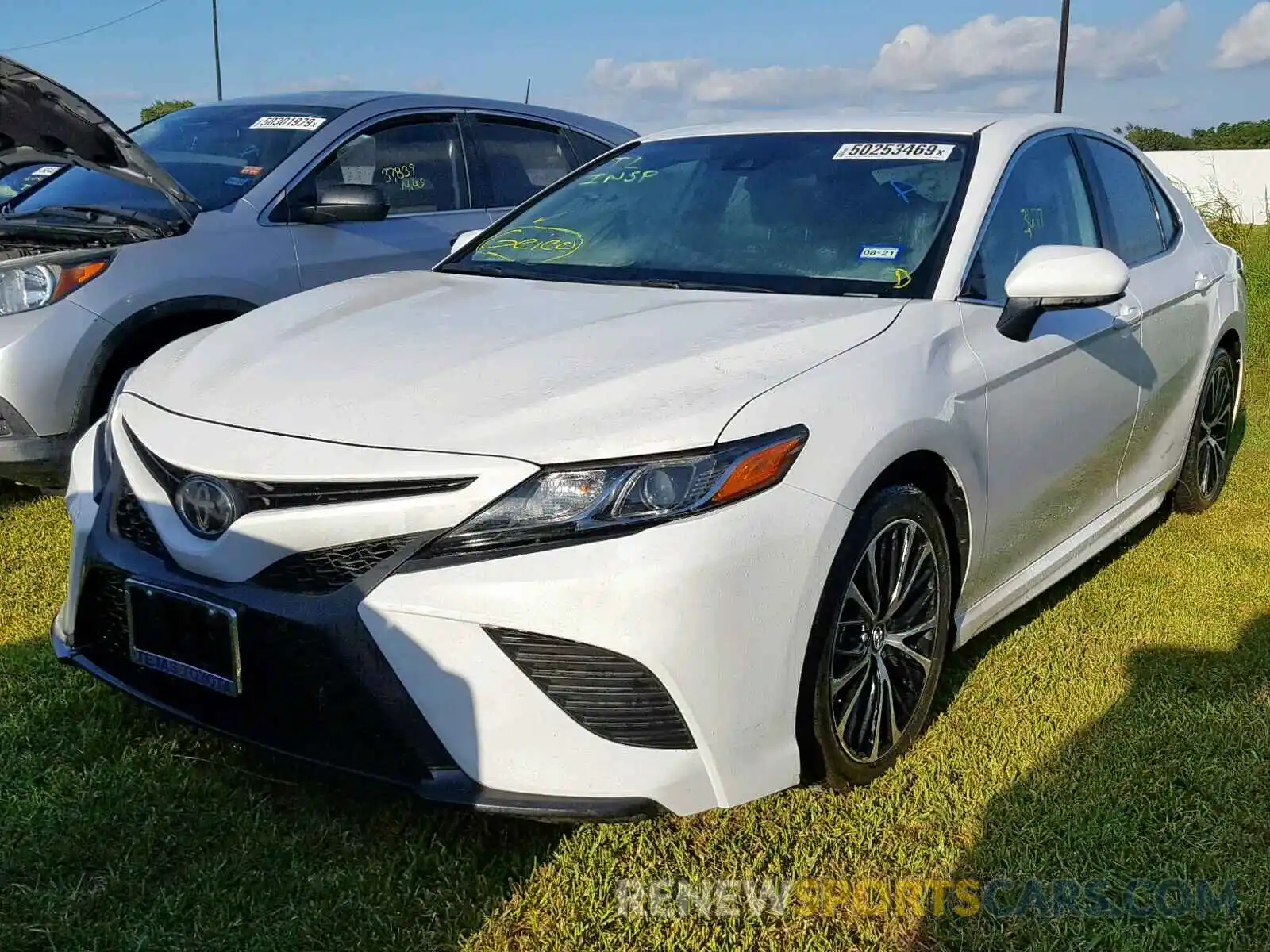 2 Photograph of a damaged car 4T1B11HK7KU848238 TOYOTA CAMRY 2019