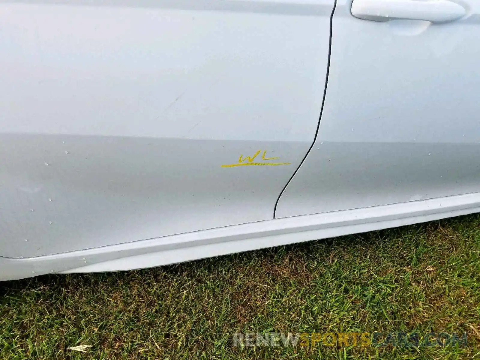 9 Photograph of a damaged car 4T1B11HK7KU848238 TOYOTA CAMRY 2019