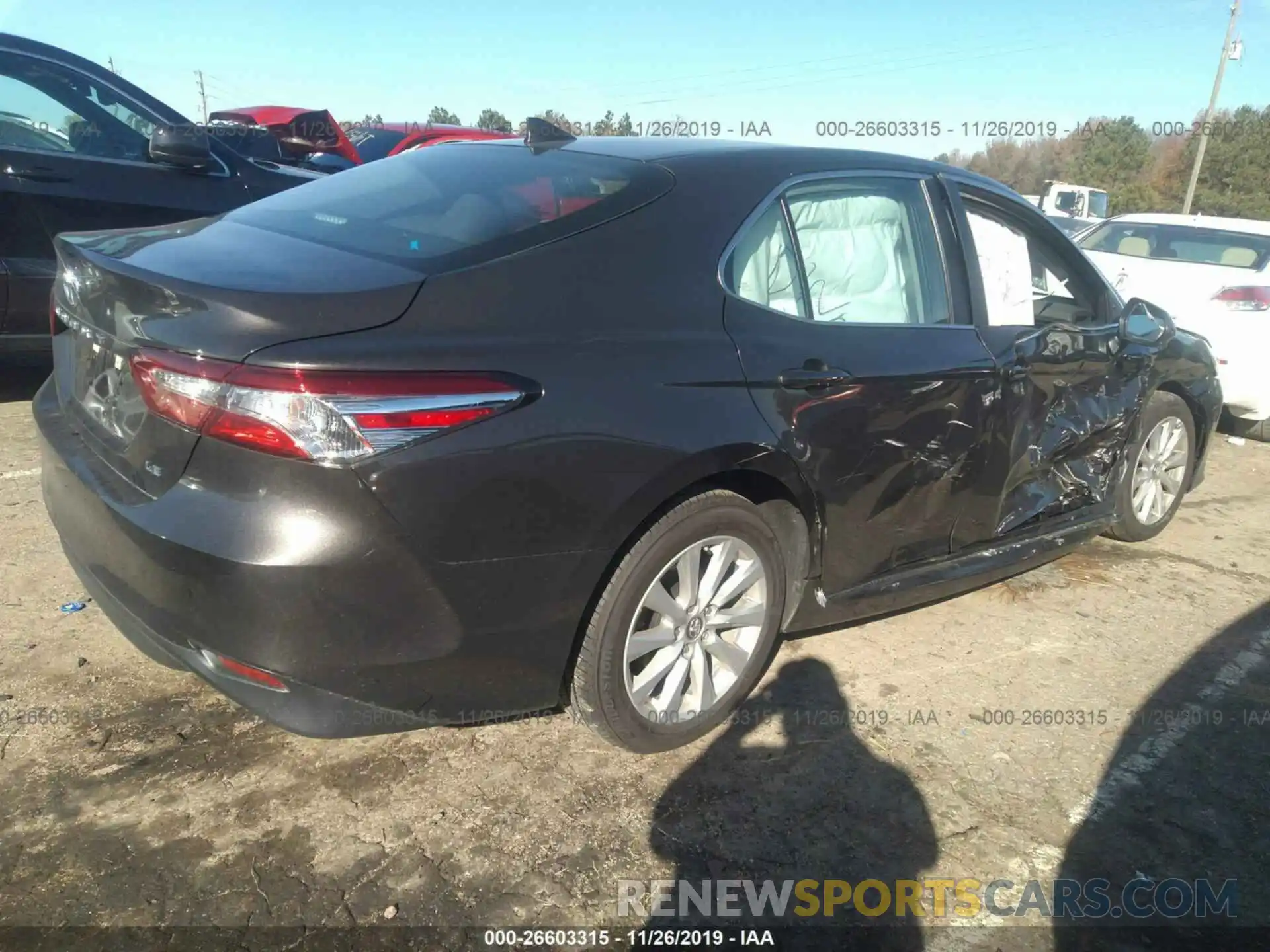 4 Photograph of a damaged car 4T1B11HK7KU849812 TOYOTA CAMRY 2019