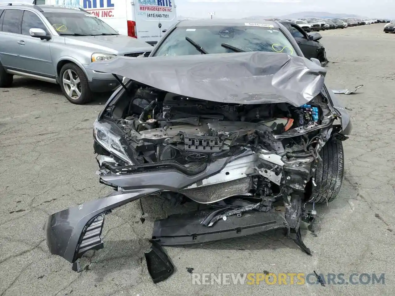 9 Photograph of a damaged car 4T1B11HK7KU850507 TOYOTA CAMRY 2019