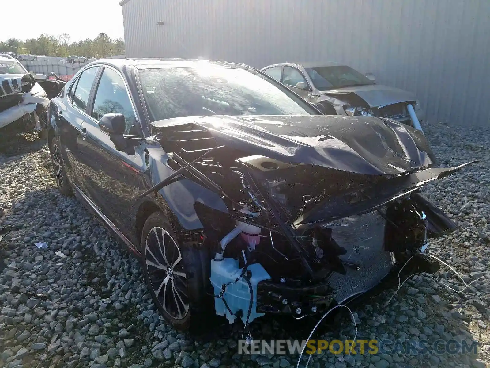 1 Photograph of a damaged car 4T1B11HK7KU851396 TOYOTA CAMRY 2019