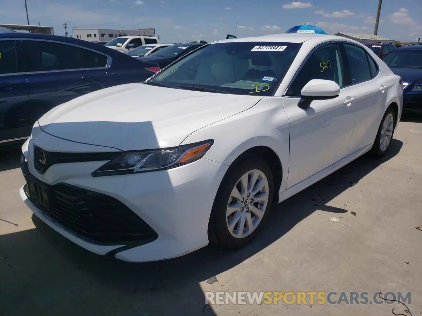 2 Photograph of a damaged car 4T1B11HK7KU851432 TOYOTA CAMRY 2019