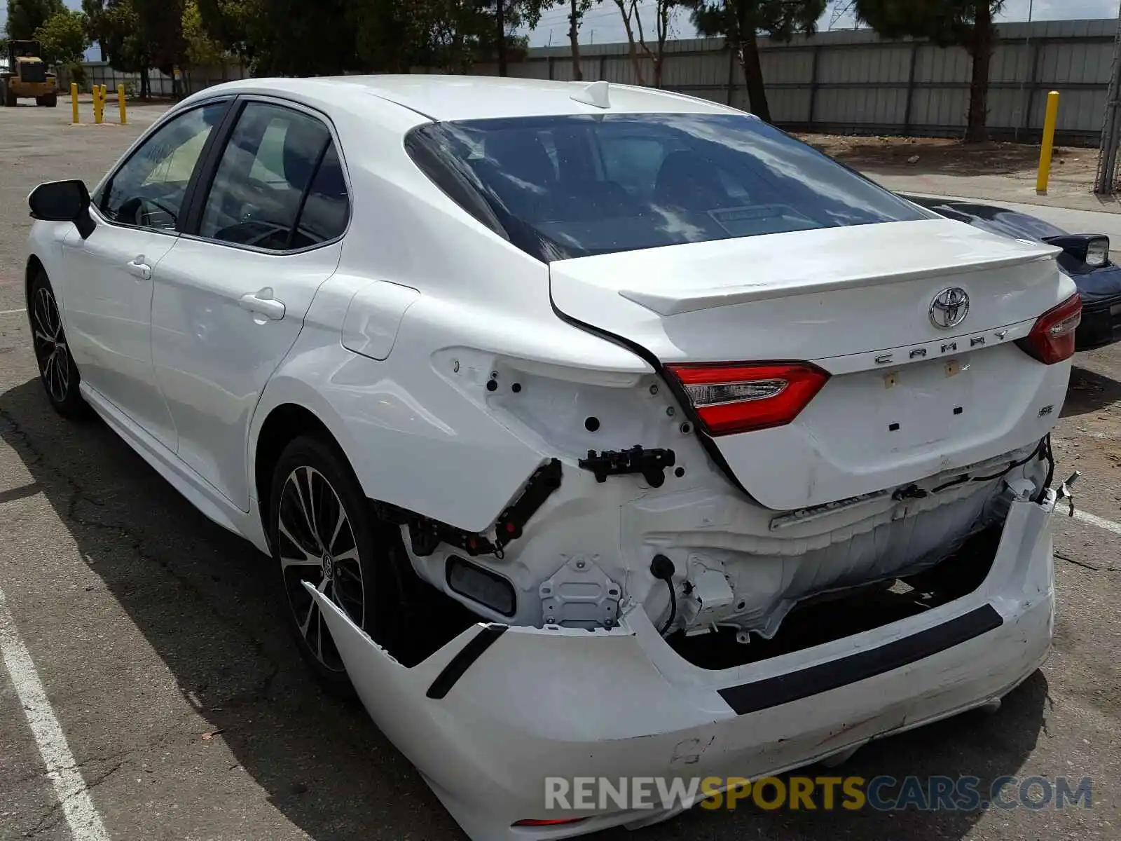 3 Photograph of a damaged car 4T1B11HK7KU851978 TOYOTA CAMRY 2019