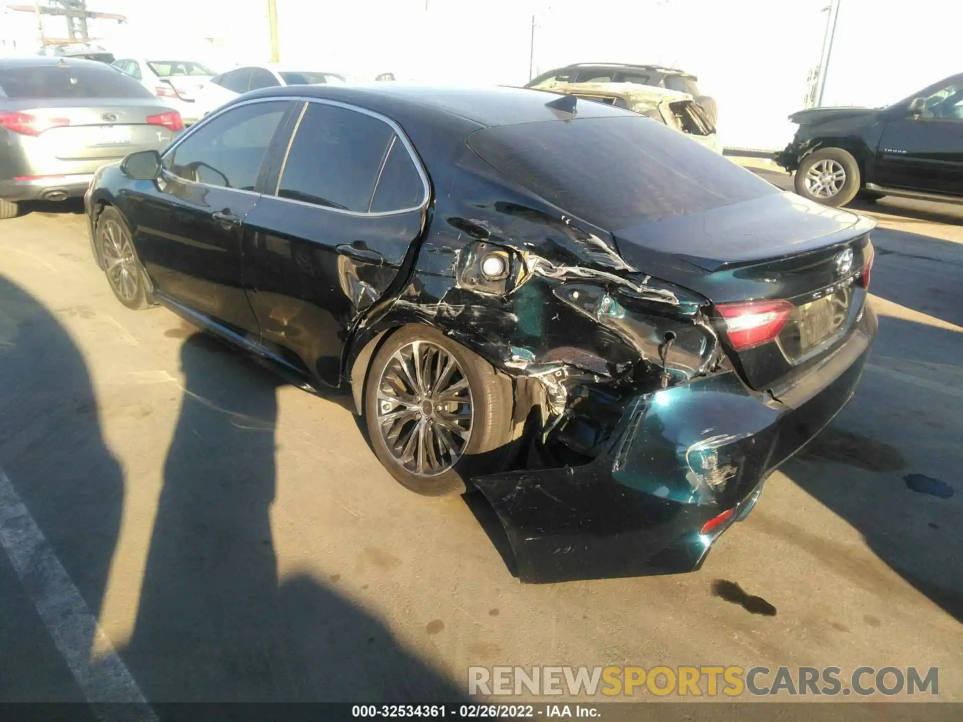 6 Photograph of a damaged car 4T1B11HK7KU852841 TOYOTA CAMRY 2019