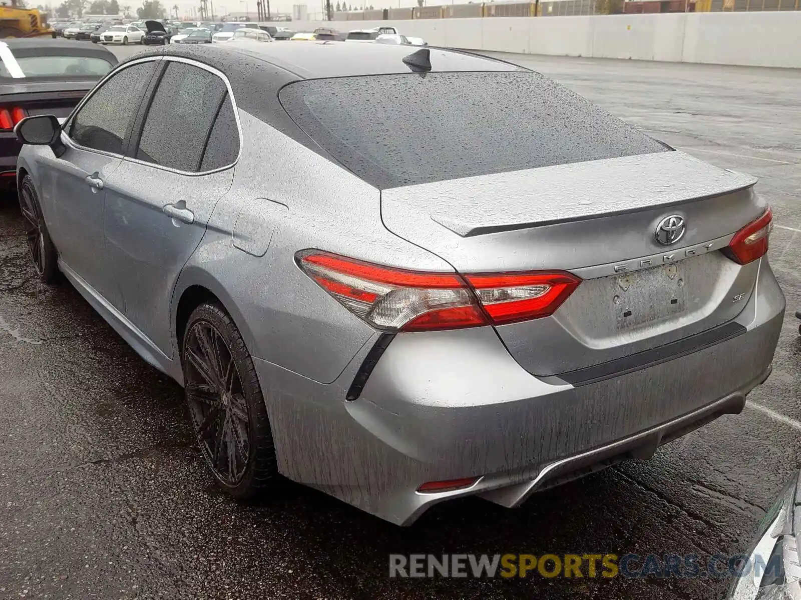 3 Photograph of a damaged car 4T1B11HK7KU856565 TOYOTA CAMRY 2019