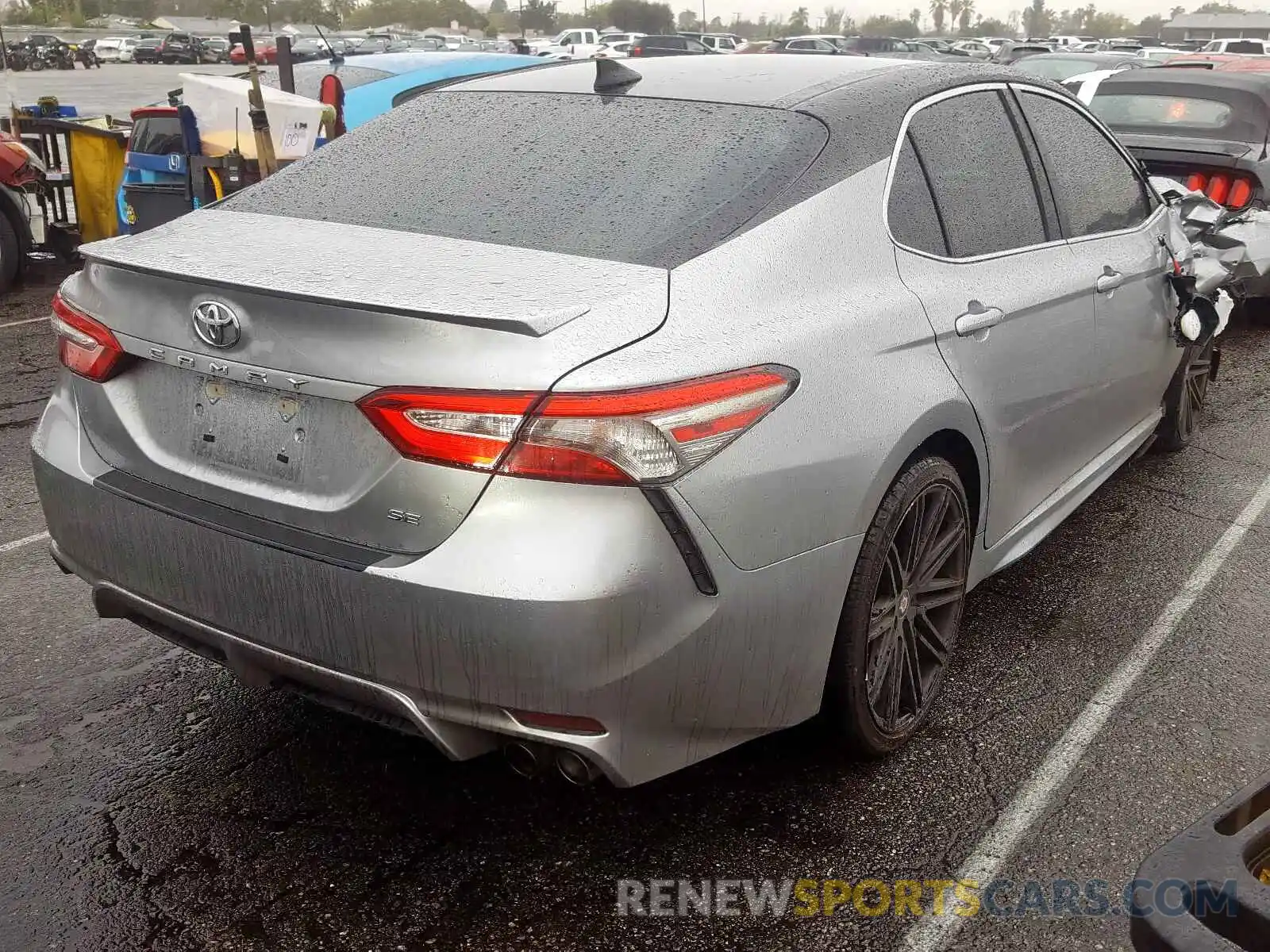 4 Photograph of a damaged car 4T1B11HK7KU856565 TOYOTA CAMRY 2019