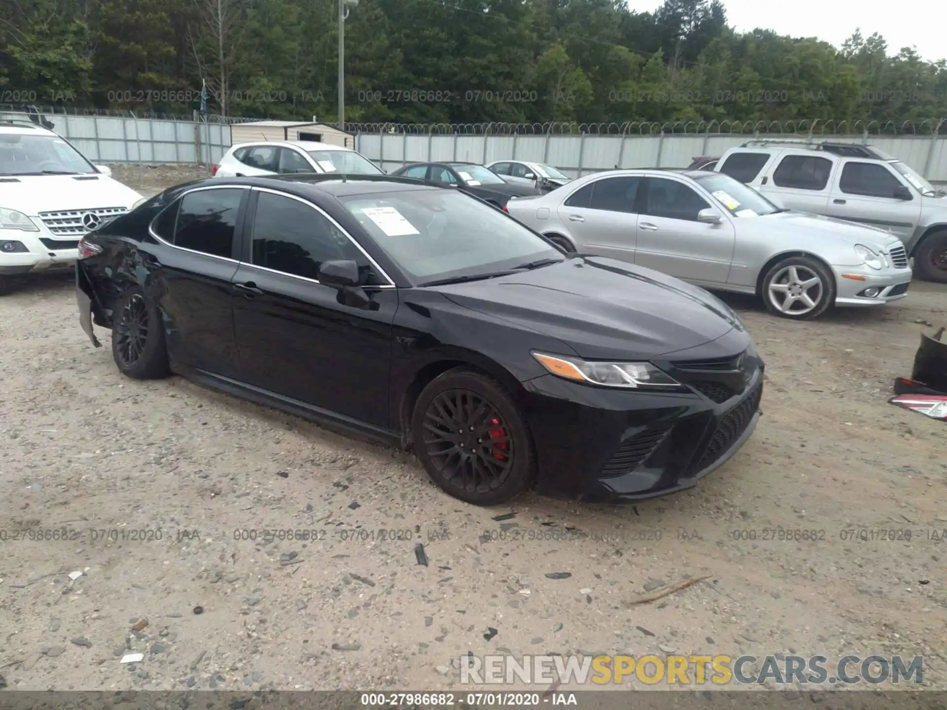 1 Photograph of a damaged car 4T1B11HK8KU159972 TOYOTA CAMRY 2019