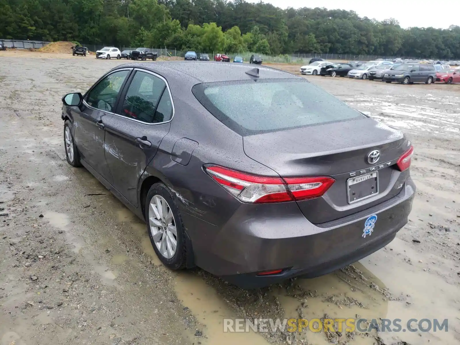 3 Photograph of a damaged car 4T1B11HK8KU160362 TOYOTA CAMRY 2019