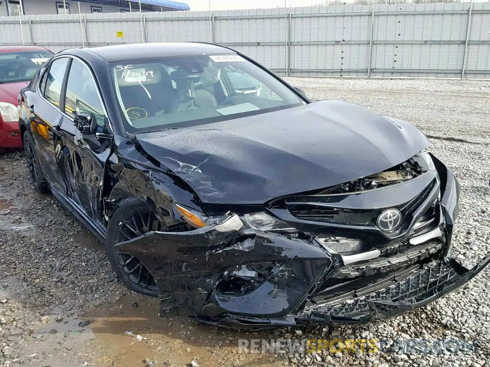 1 Photograph of a damaged car 4T1B11HK8KU161530 TOYOTA CAMRY 2019