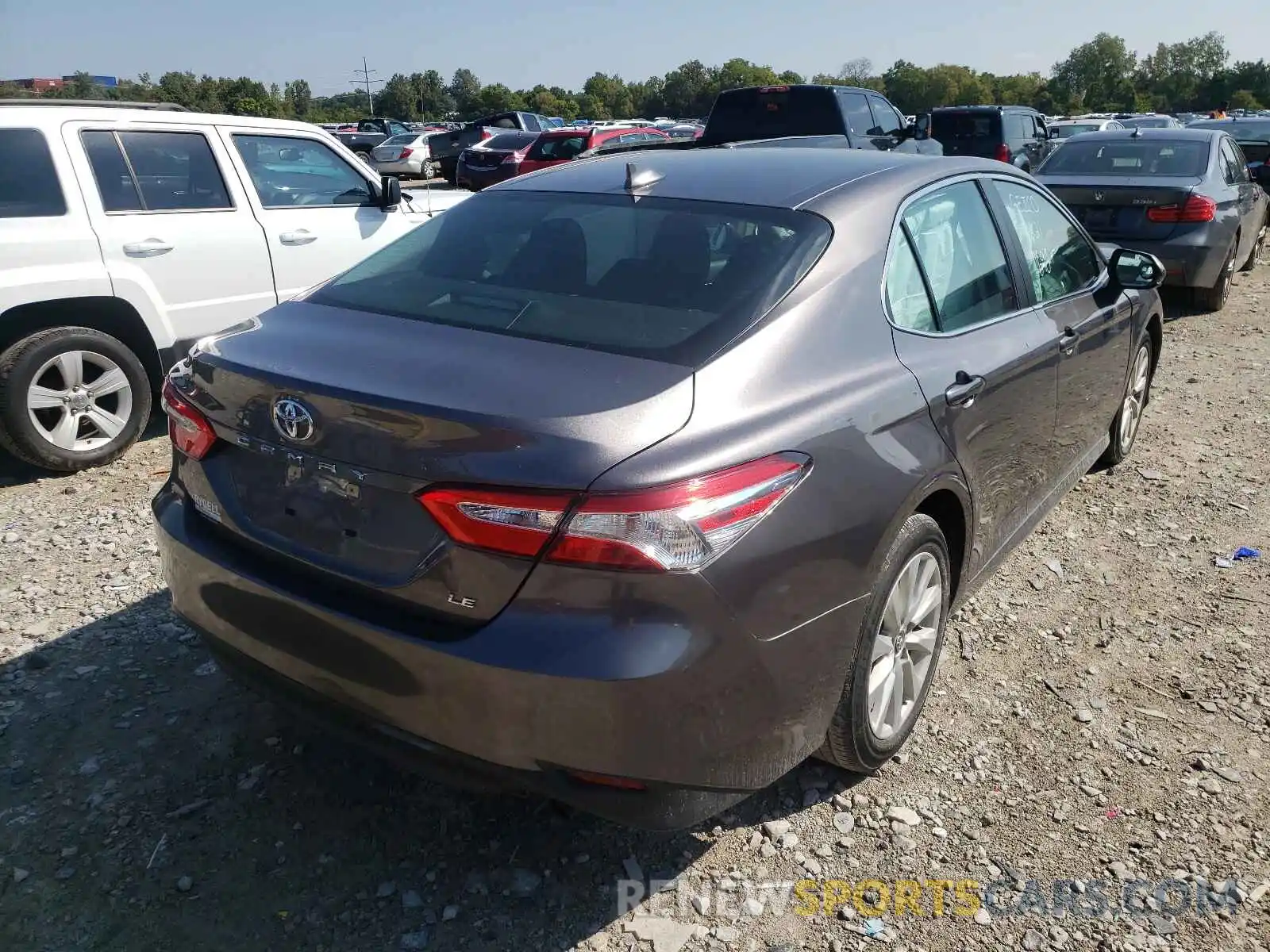 4 Photograph of a damaged car 4T1B11HK8KU161690 TOYOTA CAMRY 2019