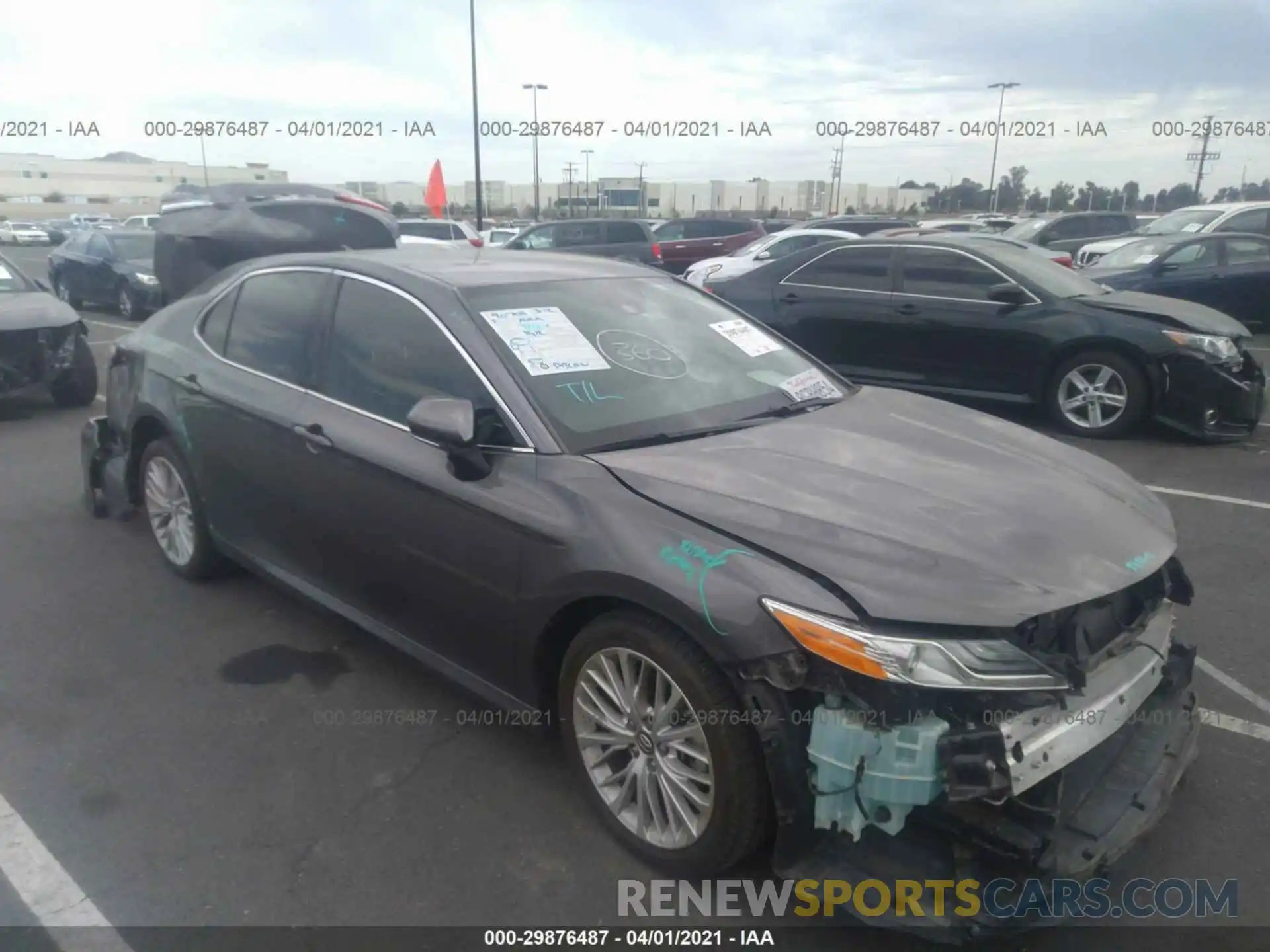 1 Photograph of a damaged car 4T1B11HK8KU162550 TOYOTA CAMRY 2019