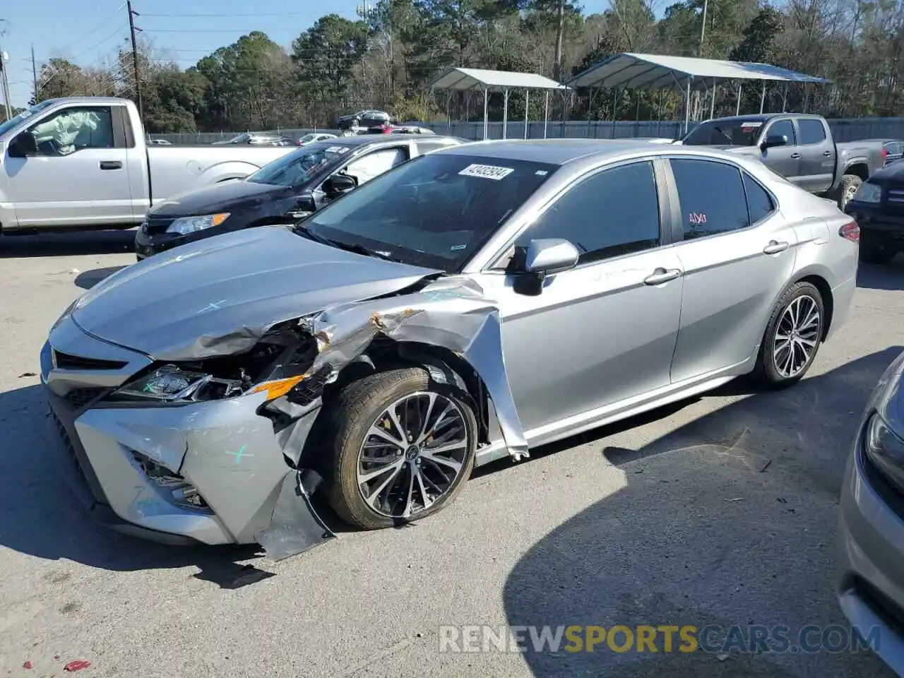 1 Photograph of a damaged car 4T1B11HK8KU163889 TOYOTA CAMRY 2019