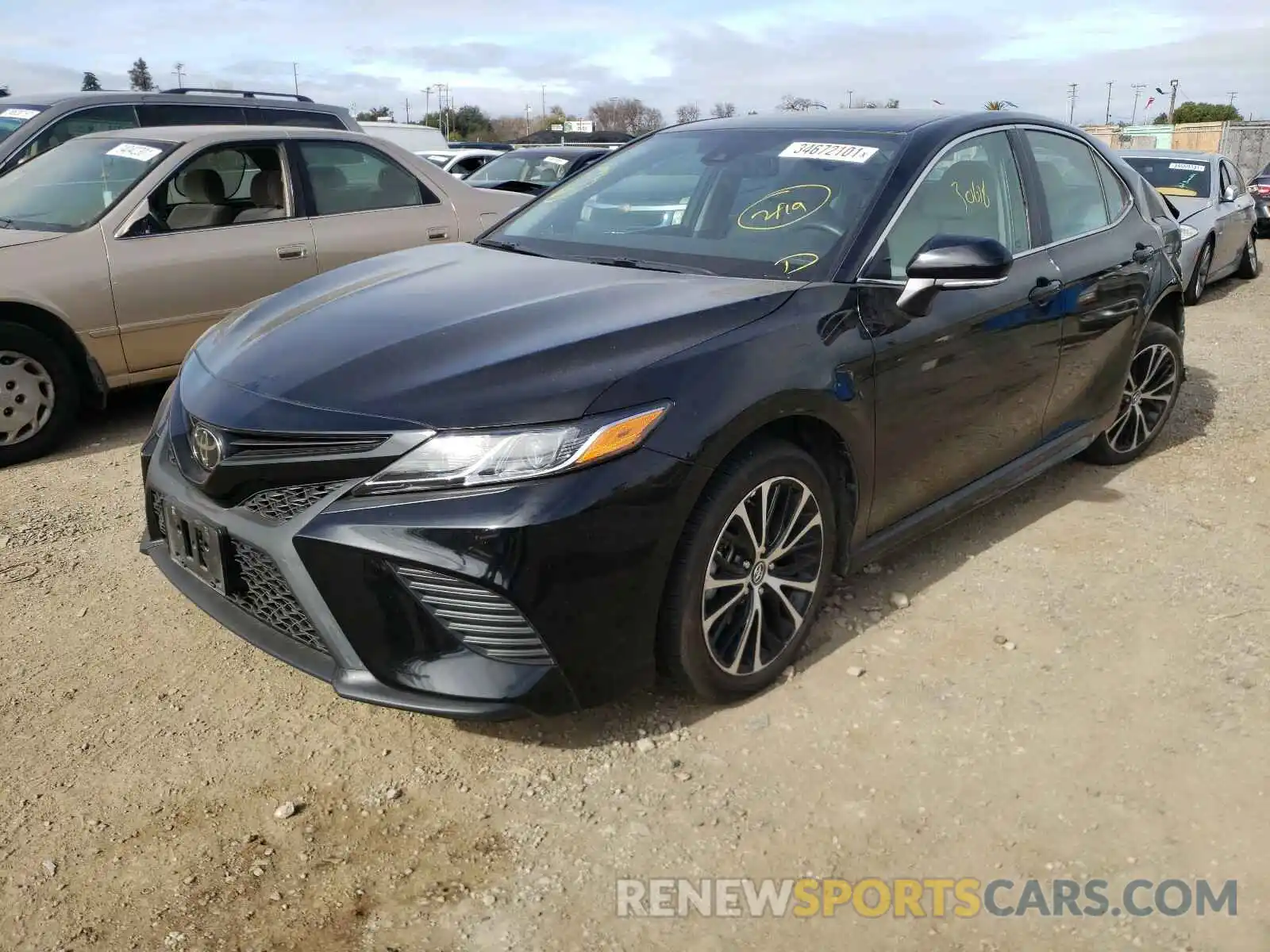 2 Photograph of a damaged car 4T1B11HK8KU164041 TOYOTA CAMRY 2019