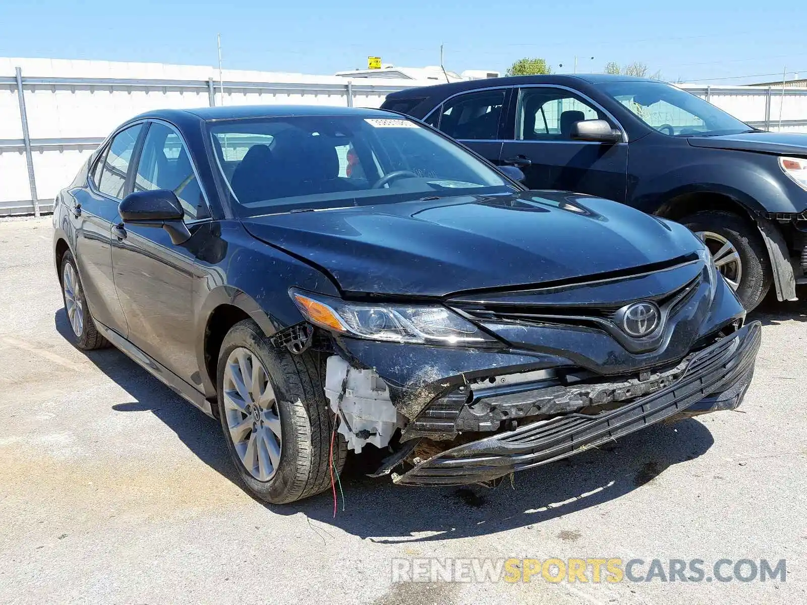 1 Photograph of a damaged car 4T1B11HK8KU164251 TOYOTA CAMRY 2019