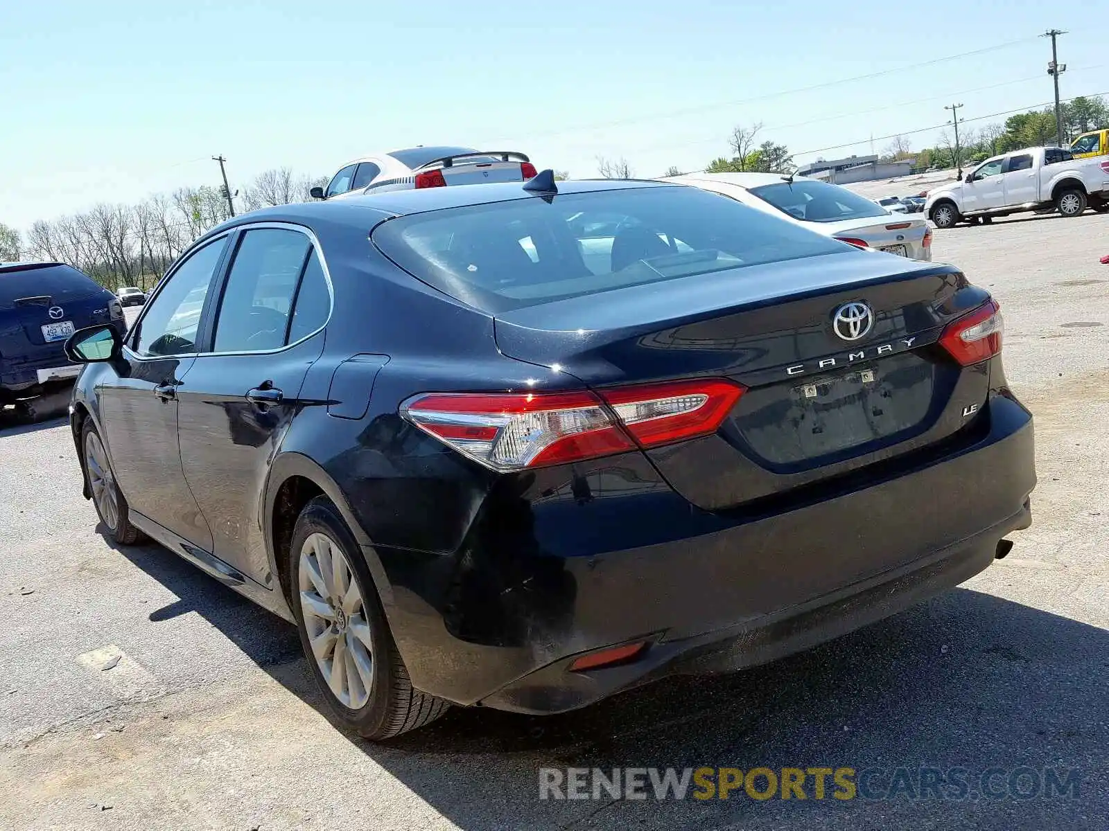 3 Photograph of a damaged car 4T1B11HK8KU164251 TOYOTA CAMRY 2019