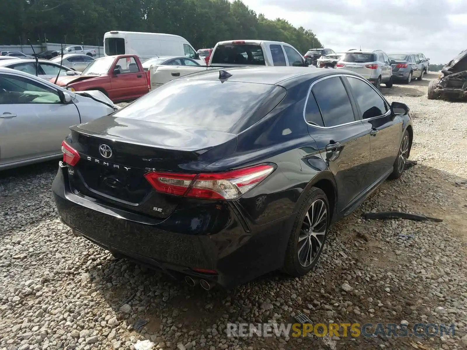 4 Photograph of a damaged car 4T1B11HK8KU165741 TOYOTA CAMRY 2019