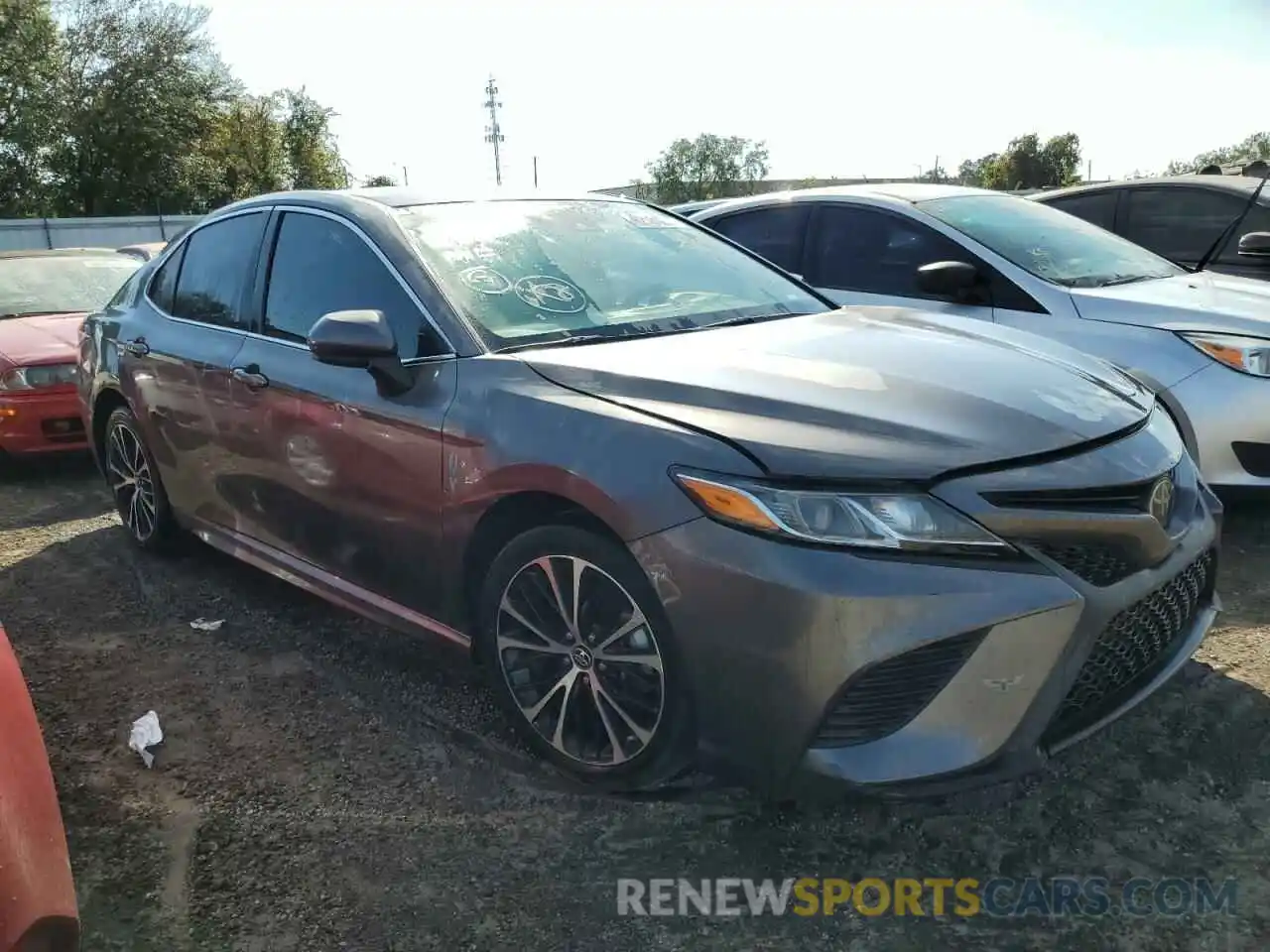 1 Photograph of a damaged car 4T1B11HK8KU166887 TOYOTA CAMRY 2019