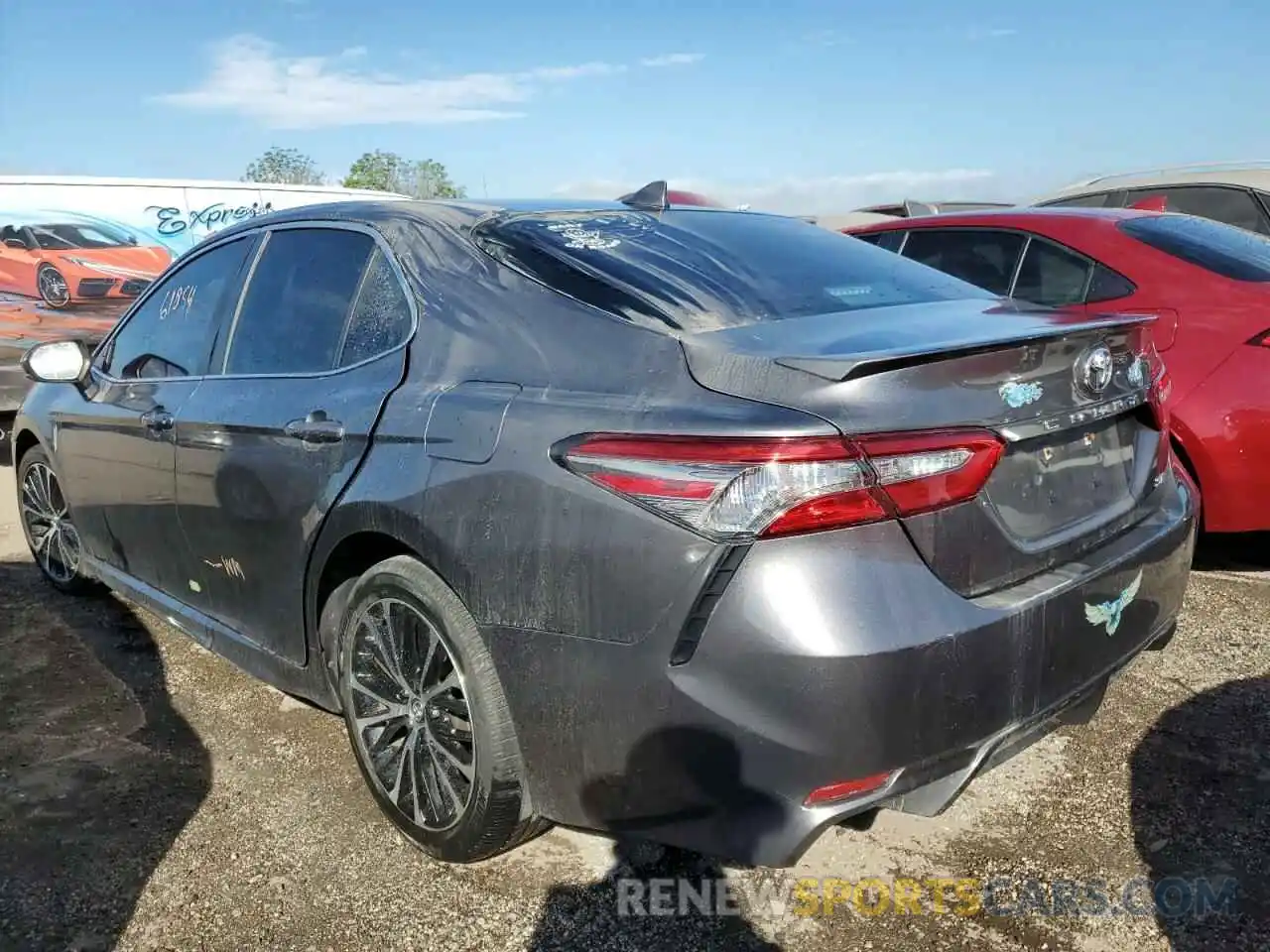 3 Photograph of a damaged car 4T1B11HK8KU166887 TOYOTA CAMRY 2019