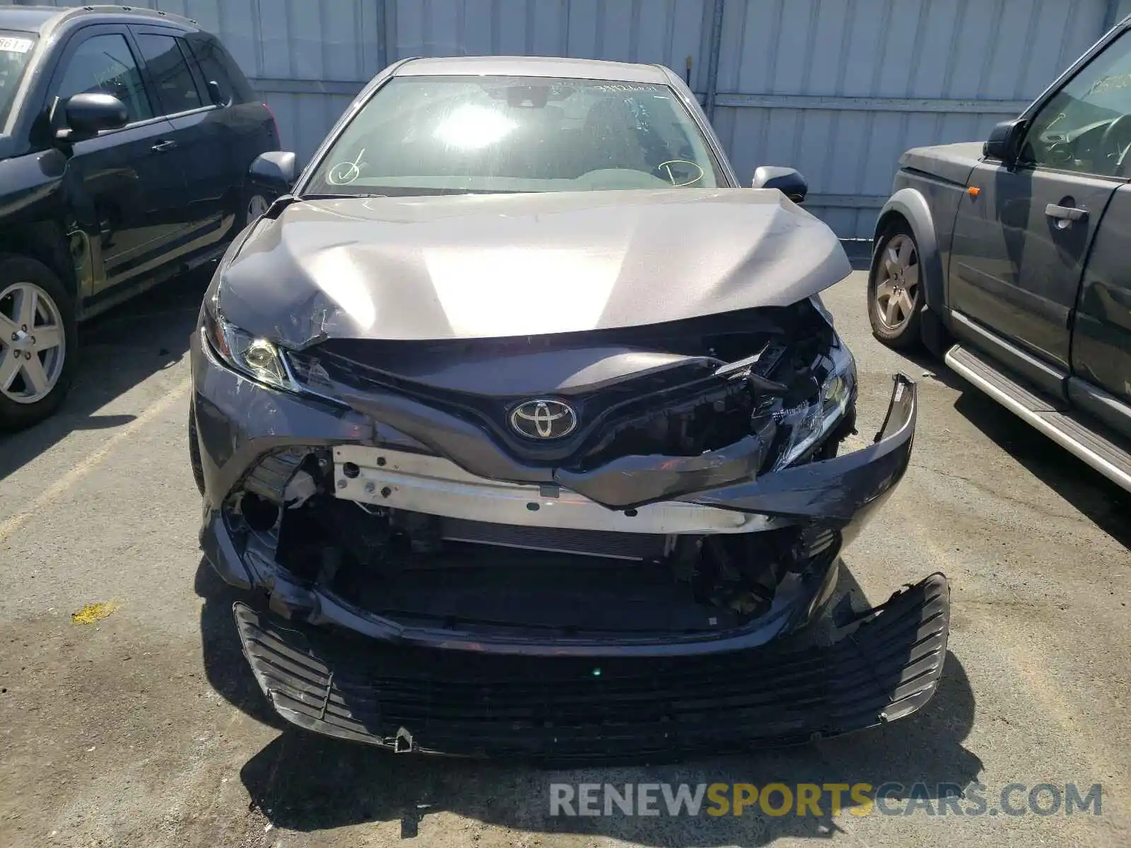 9 Photograph of a damaged car 4T1B11HK8KU168090 TOYOTA CAMRY 2019