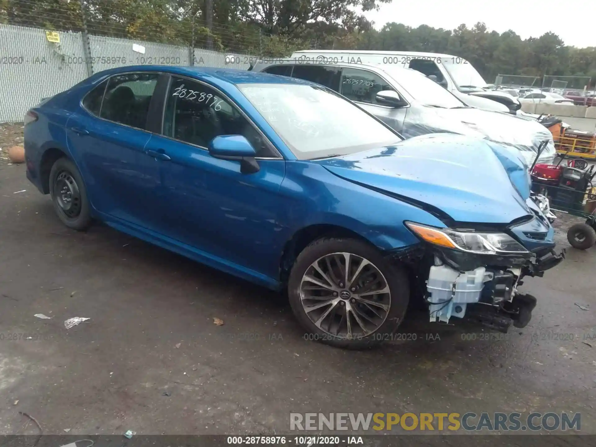 1 Photograph of a damaged car 4T1B11HK8KU168462 TOYOTA CAMRY 2019