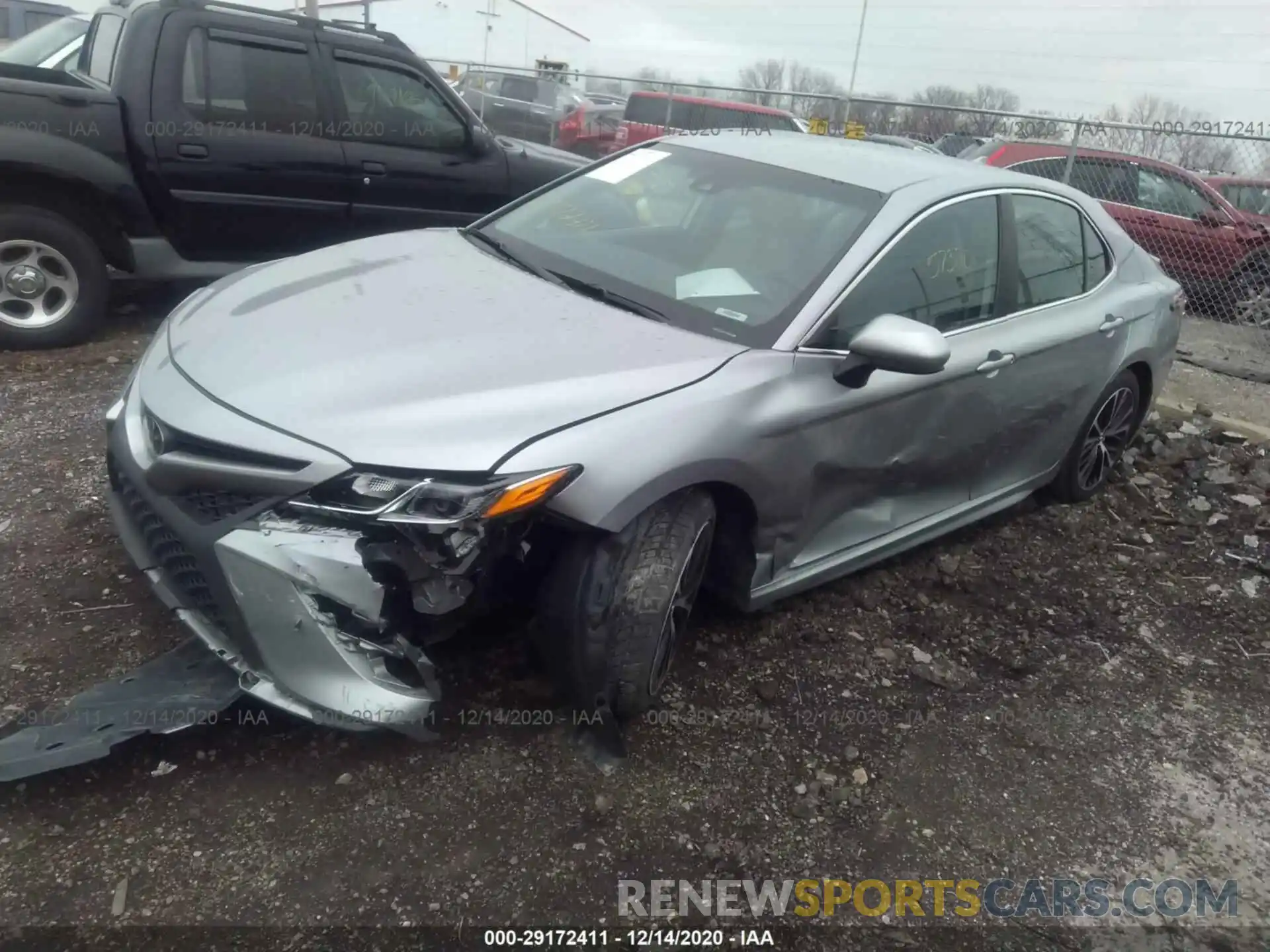 2 Photograph of a damaged car 4T1B11HK8KU168607 TOYOTA CAMRY 2019