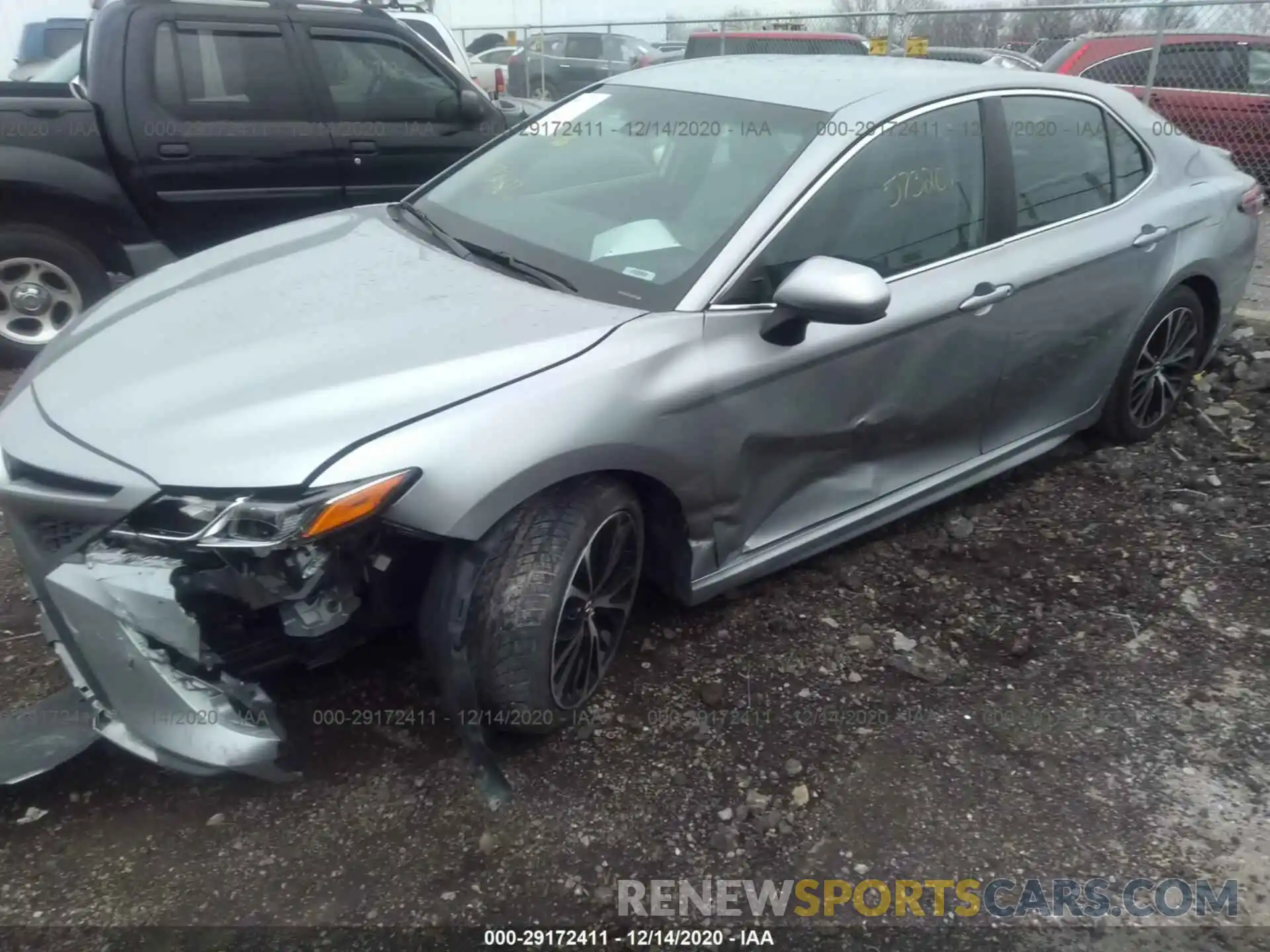 6 Photograph of a damaged car 4T1B11HK8KU168607 TOYOTA CAMRY 2019