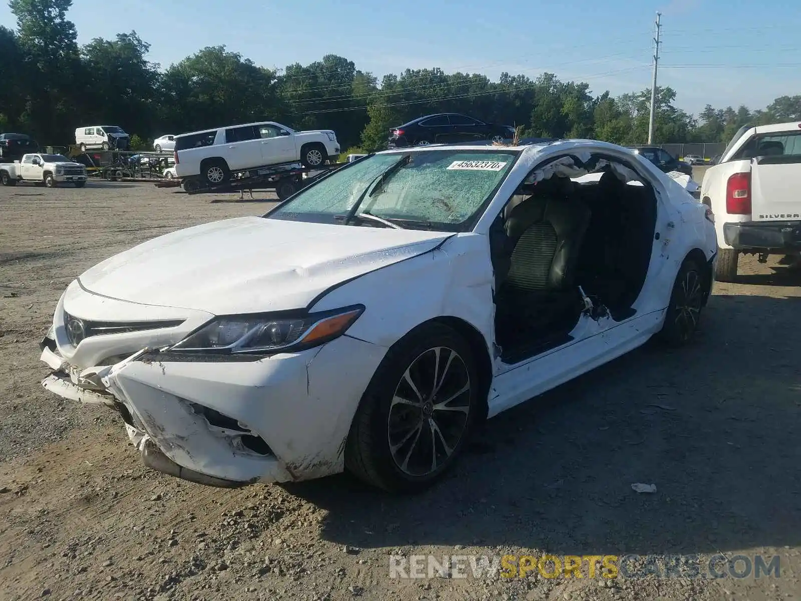 2 Photograph of a damaged car 4T1B11HK8KU168803 TOYOTA CAMRY 2019