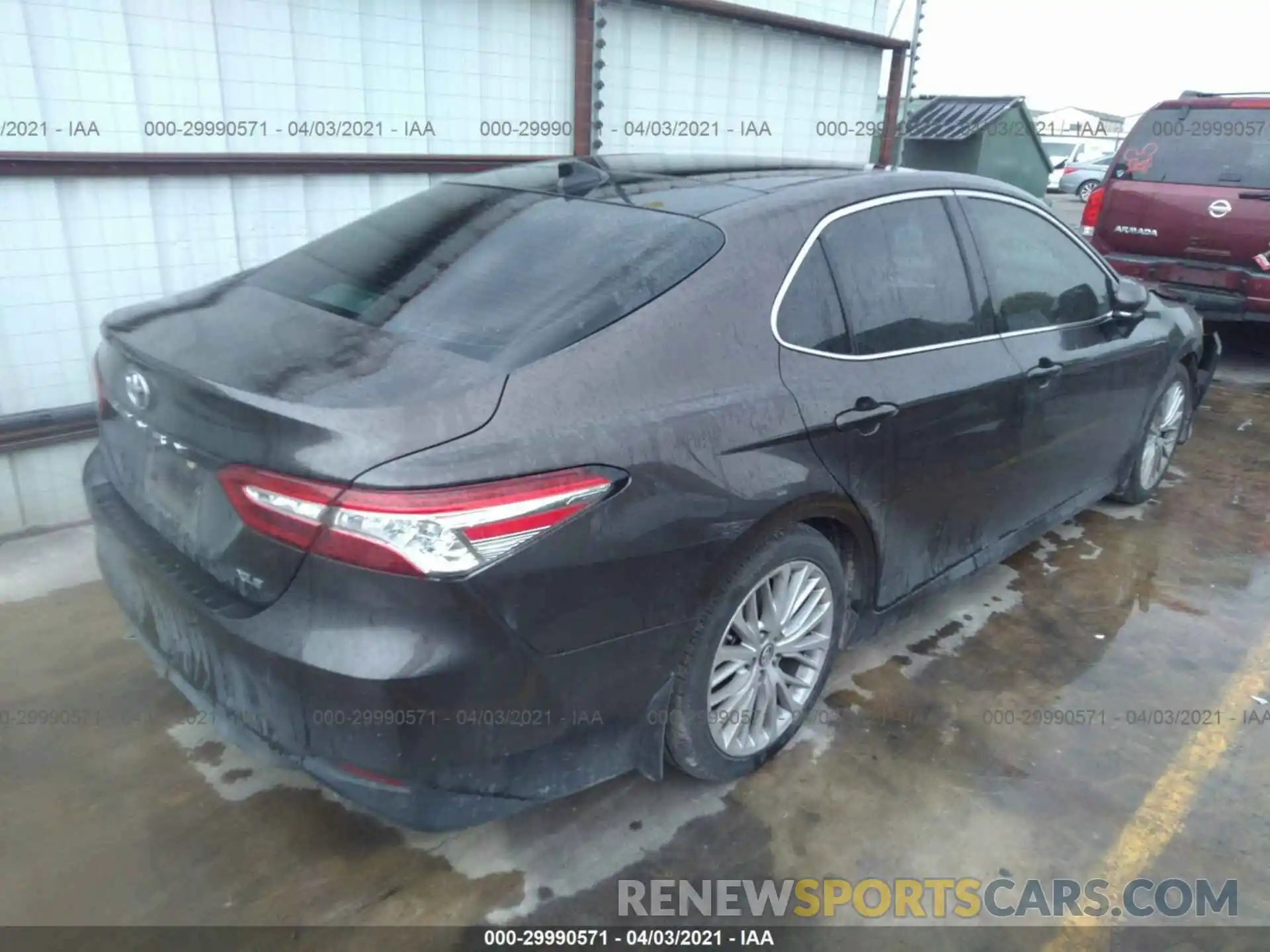 4 Фотография поврежденного автомобиля 4T1B11HK8KU169885 TOYOTA CAMRY 2019