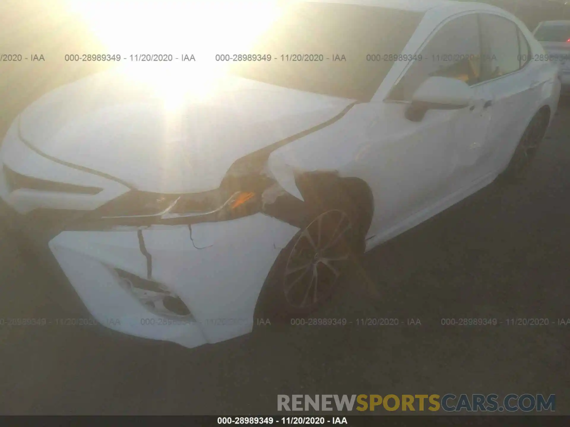 6 Photograph of a damaged car 4T1B11HK8KU171037 TOYOTA CAMRY 2019