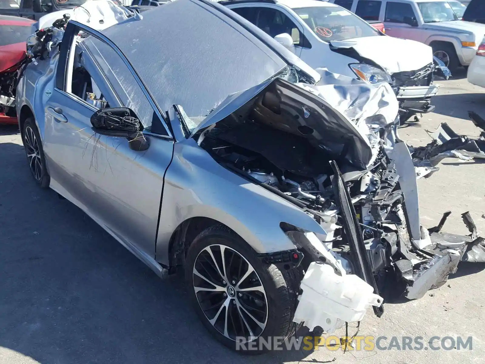 1 Photograph of a damaged car 4T1B11HK8KU174018 TOYOTA CAMRY 2019