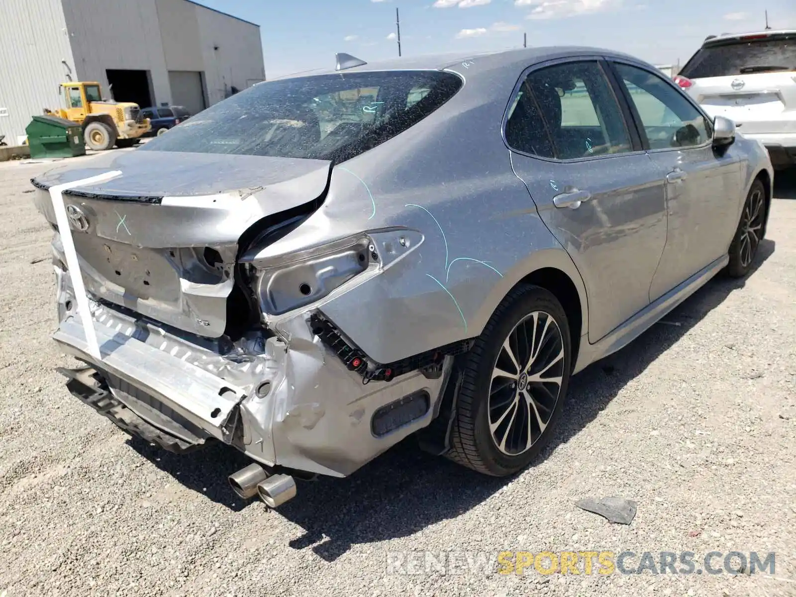 4 Photograph of a damaged car 4T1B11HK8KU175041 TOYOTA CAMRY 2019