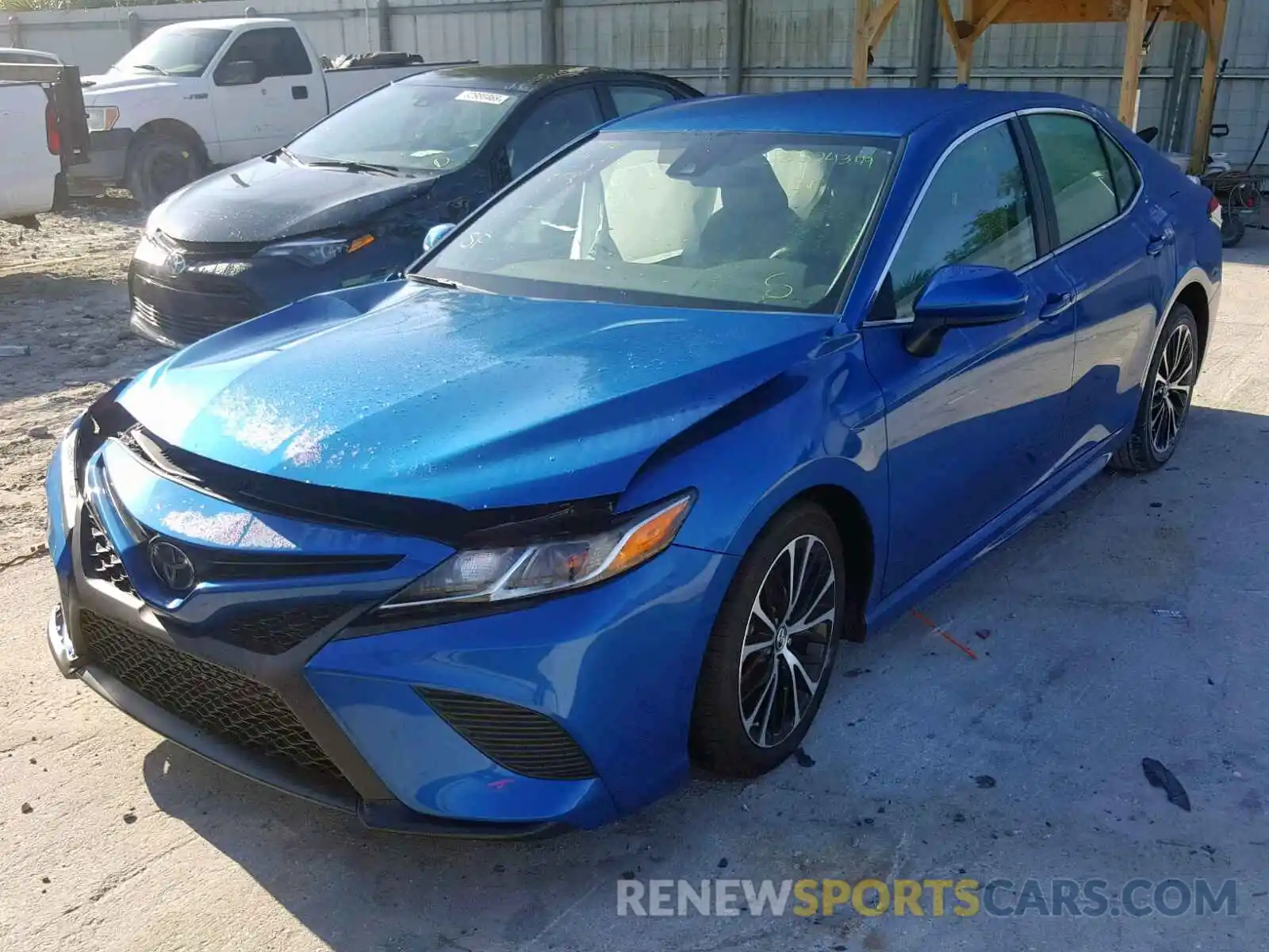 2 Photograph of a damaged car 4T1B11HK8KU175282 TOYOTA CAMRY 2019