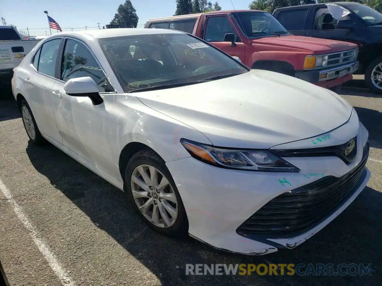 1 Photograph of a damaged car 4T1B11HK8KU176710 TOYOTA CAMRY 2019