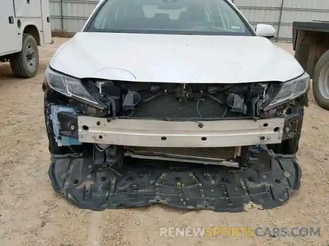 9 Photograph of a damaged car 4T1B11HK8KU178666 TOYOTA CAMRY 2019